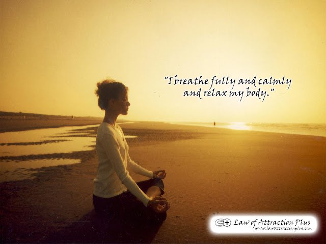 "I breathe fully and calmly and relax my body." (Wallpaper + Decree) Free Law of Attraction Wallpaper with Decree and Positive Affirmation